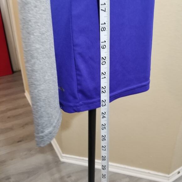 ADIDAS womens athletic shirt size‎ large - Picture 9 of 9